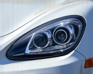 Crystal clear headlight after professional restoration